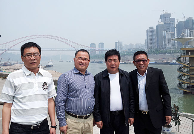 西咸新区管委会副主任乔高社莅临重庆天海星公司考察项目