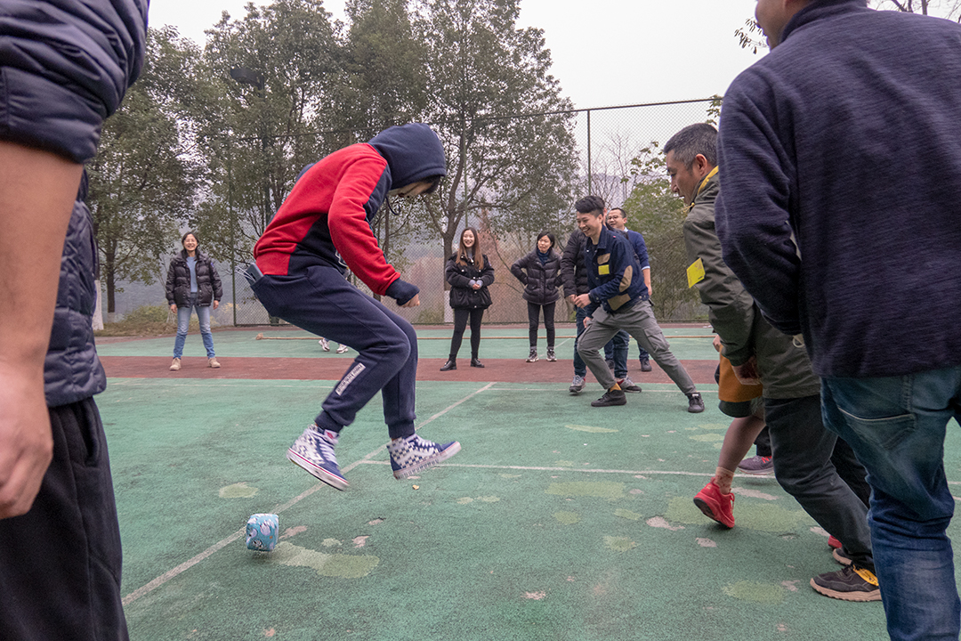 天海星集团举办冬季趣味运动会